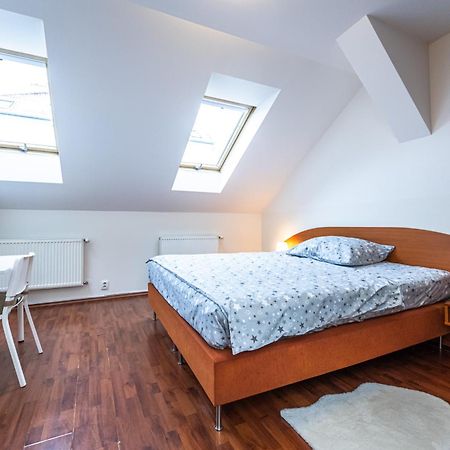 Apartments Kamenicka 23 Πράγα Εξωτερικό φωτογραφία
