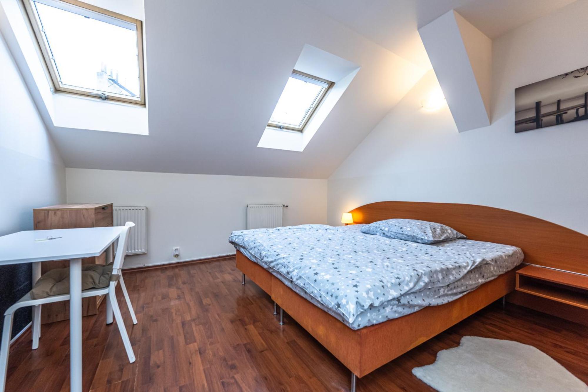 Apartments Kamenicka 23 Πράγα Εξωτερικό φωτογραφία